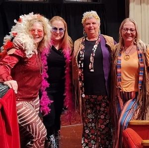 Meet your Posher, Joanie